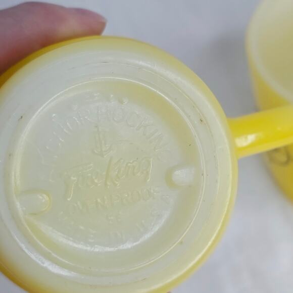 Vintage Fire King Anchor Hocking North West Compass Yellow Black Coffee Mug 3 PC - Picture 7 of 11